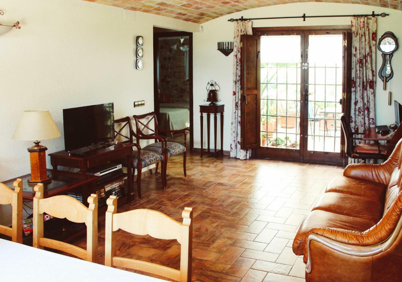 Masia Can Sola Gros Caldes de Malavella Exterior foto